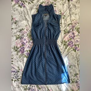 Collared sleeveless polkadot zip up jean dress